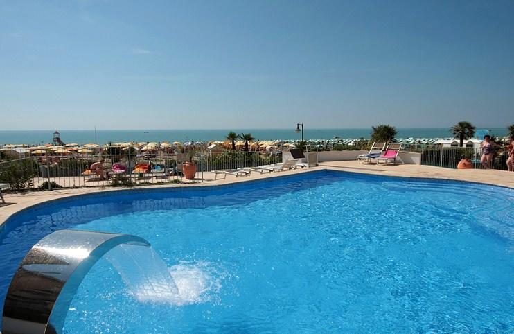 Hotel Tritone Καόρλε Εξωτερικό φωτογραφία