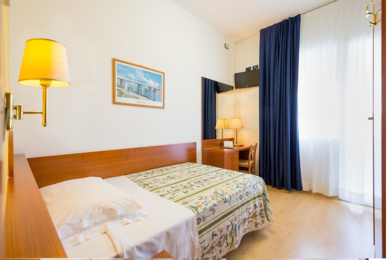Hotel Tritone Καόρλε Εξωτερικό φωτογραφία