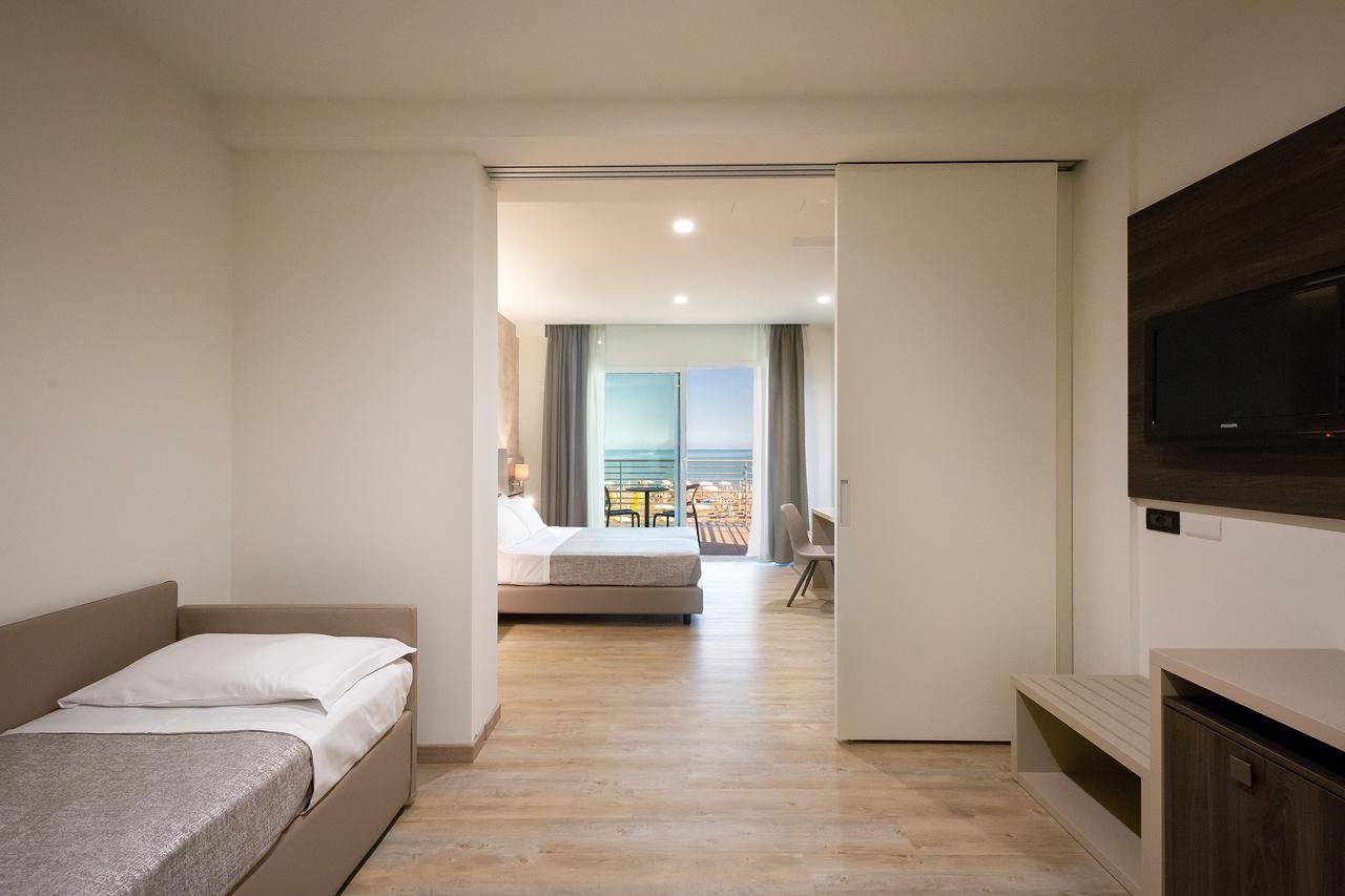 Hotel Tritone Καόρλε Εξωτερικό φωτογραφία